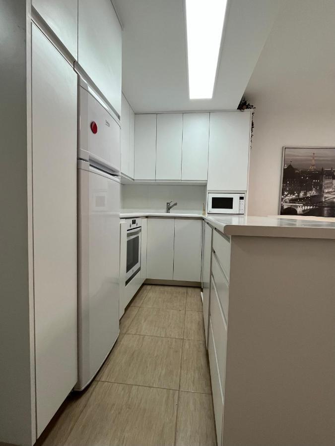 Apartamento Con Terraza,2 Min De La Playa, Ares Exterior photo