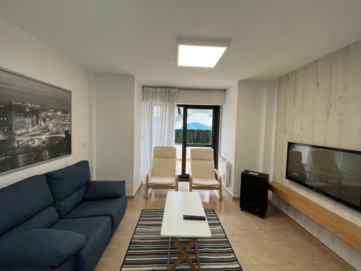 Apartamento Con Terraza,2 Min De La Playa, Ares Exterior photo
