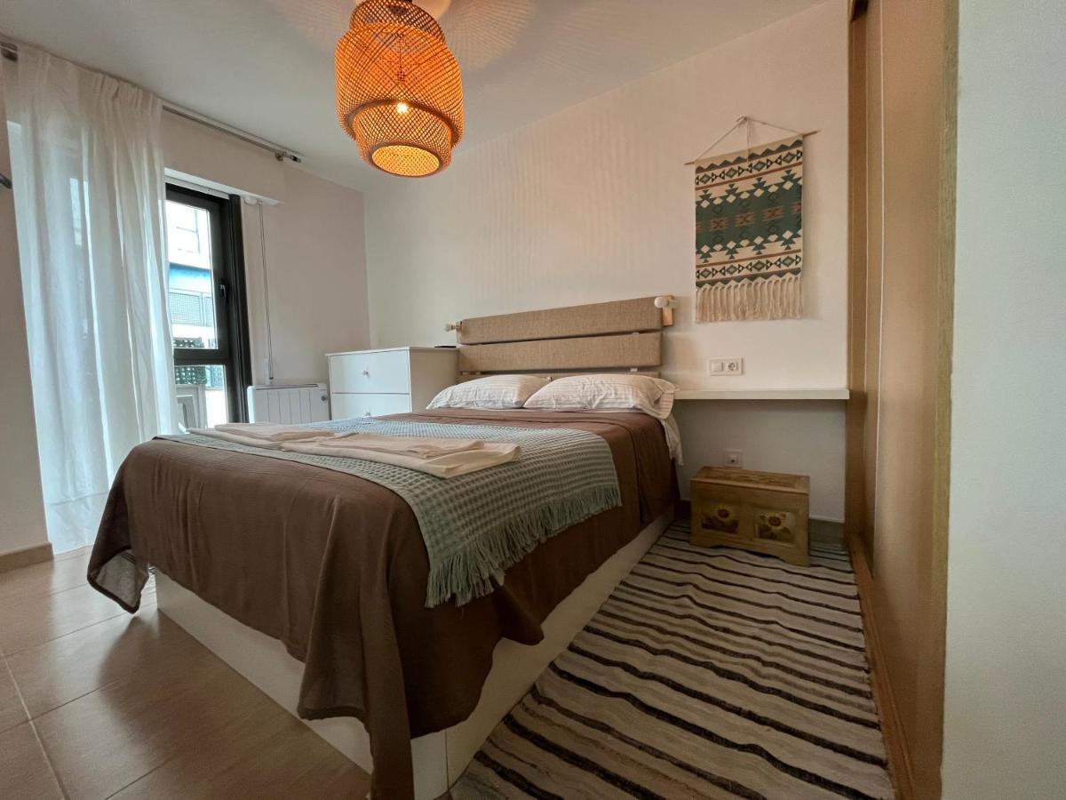 Apartamento Con Terraza,2 Min De La Playa, Ares Exterior photo